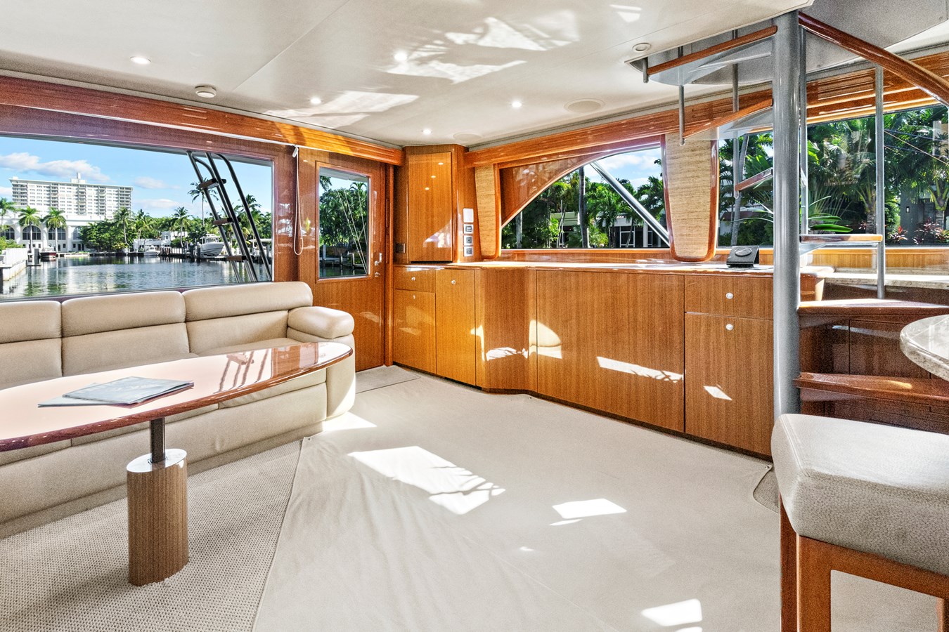 Viking Motor Yacht VKY74038A808 For Sale