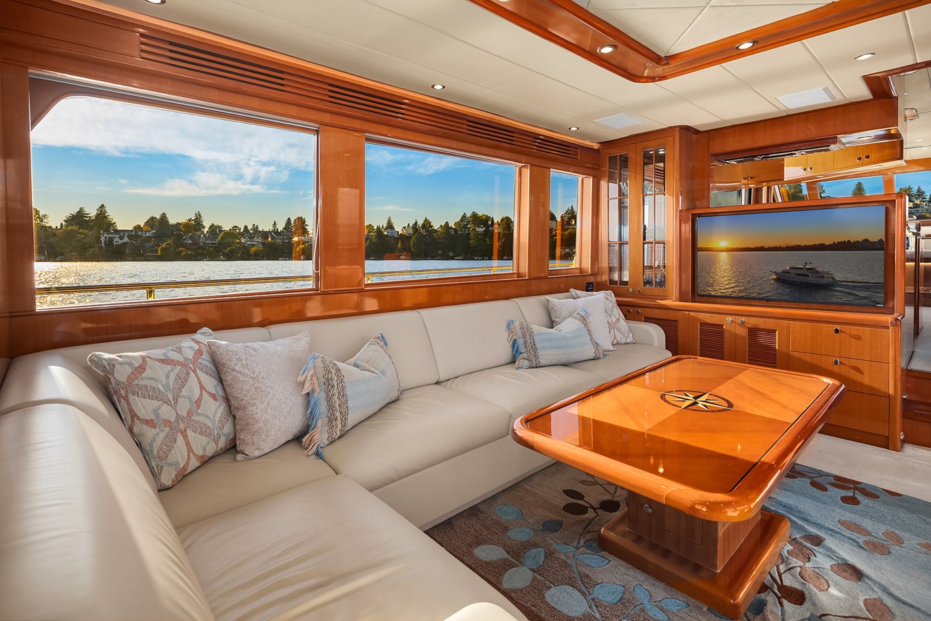 Hampton Yachts Motor Yacht LA BELLA VITA II For Sale