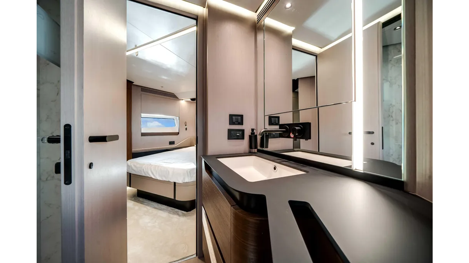 Azimut Yachts Motor Yacht 2025 Azimut S8 For Sale