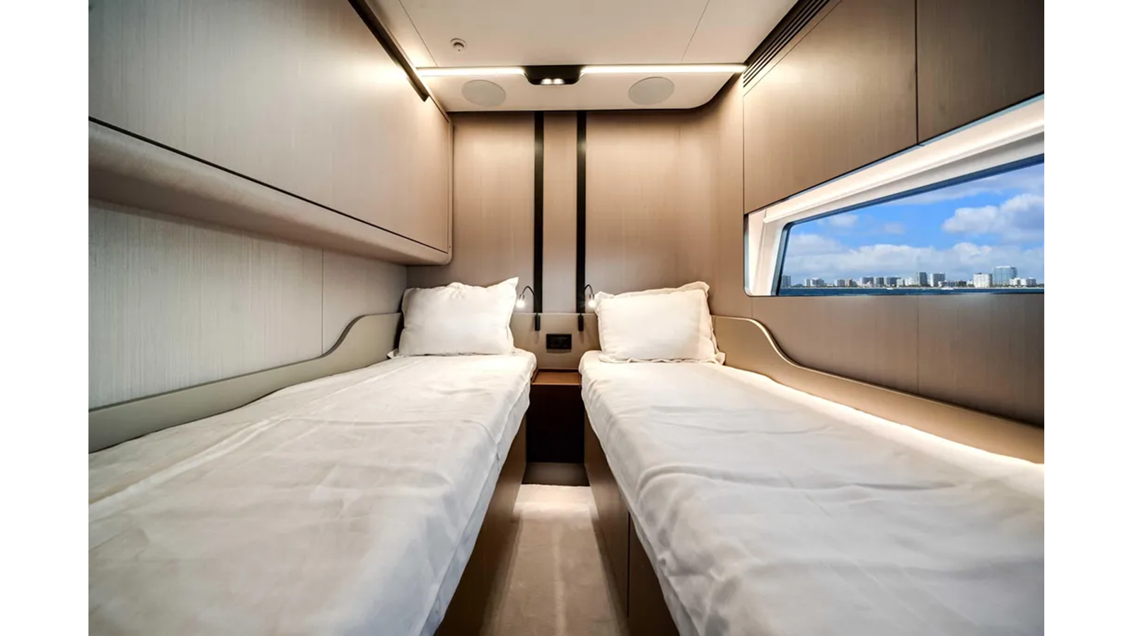 Azimut Yachts Motor Yacht 2025 Azimut S8 For Sale