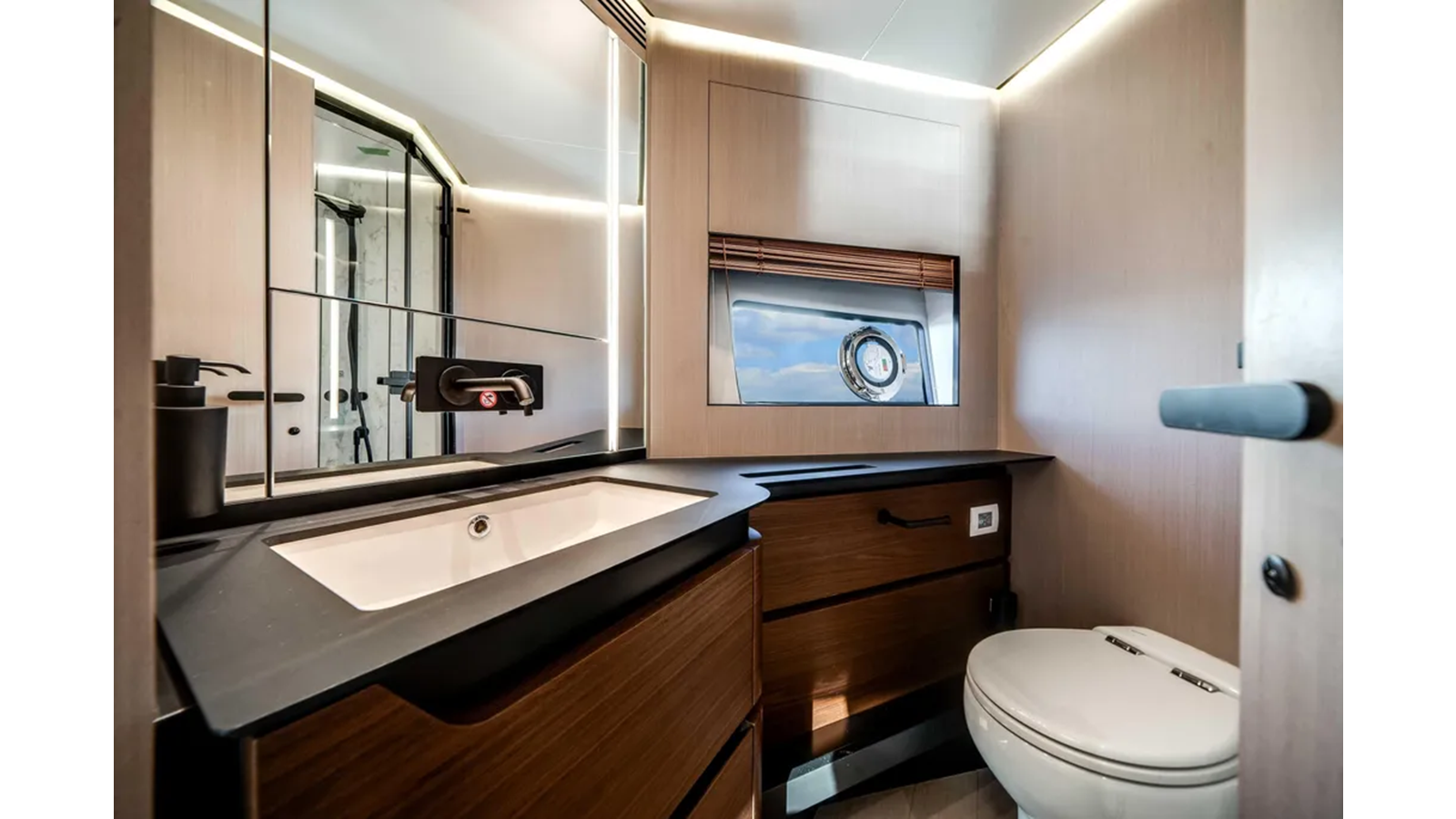 Azimut Yachts Motor Yacht 2025 Azimut S8 For Sale
