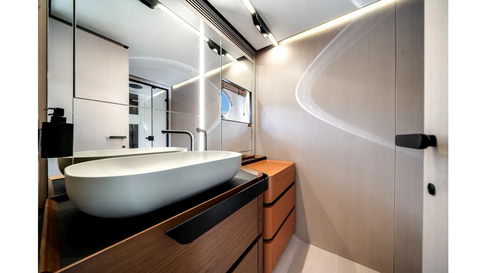 Azimut Yachts Motor Yacht 2025 Azimut S8 For Sale