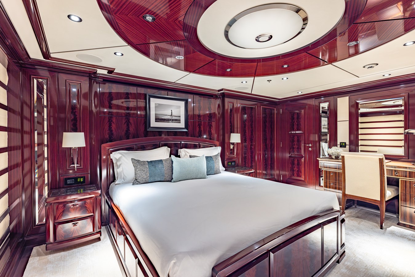 Feadship Motor Yacht ROCK IT For Sale