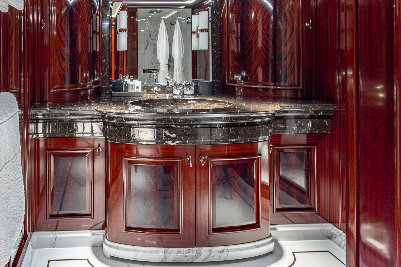 Feadship Motor Yacht ROCK IT For Sale