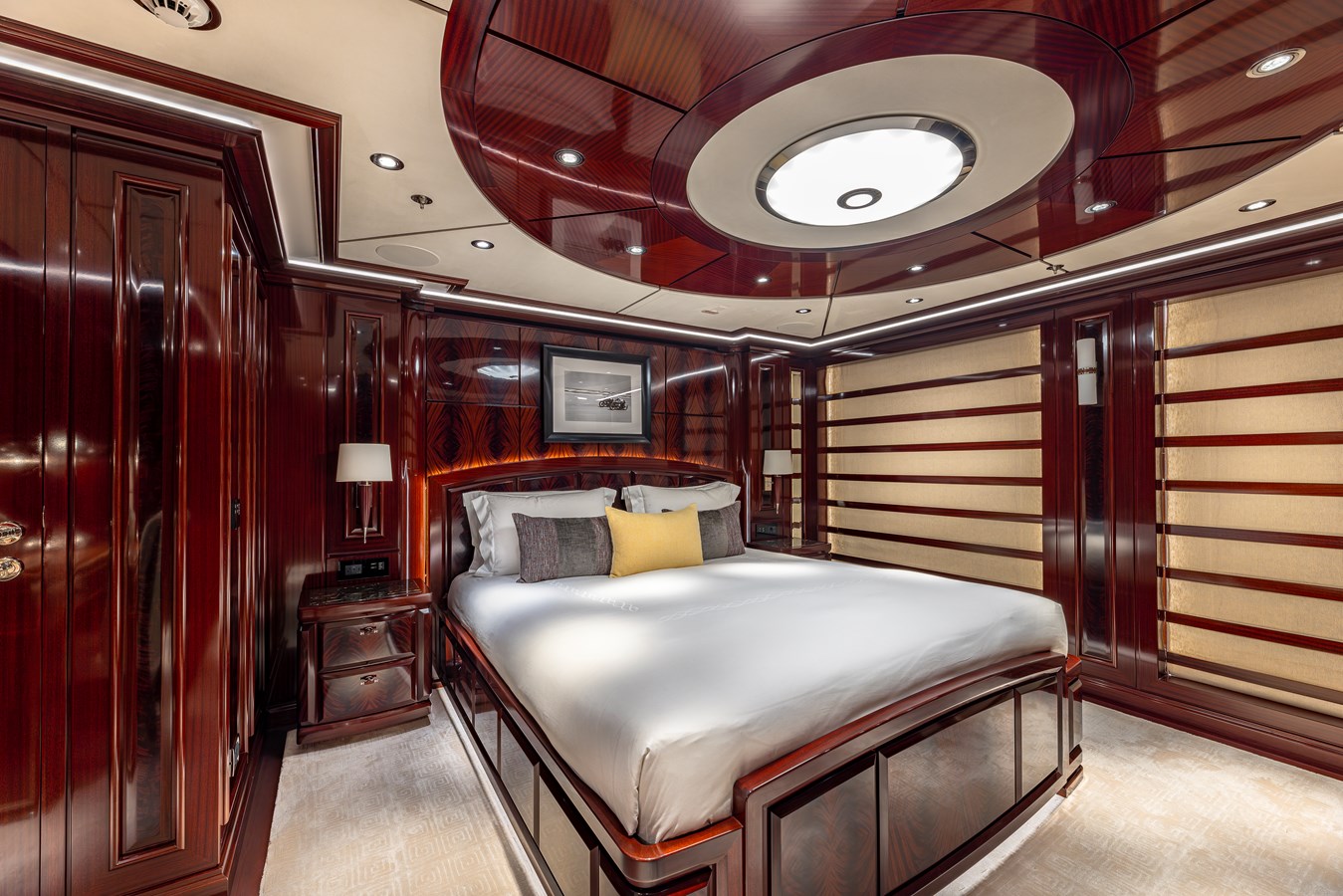 Feadship Motor Yacht ROCK IT For Sale