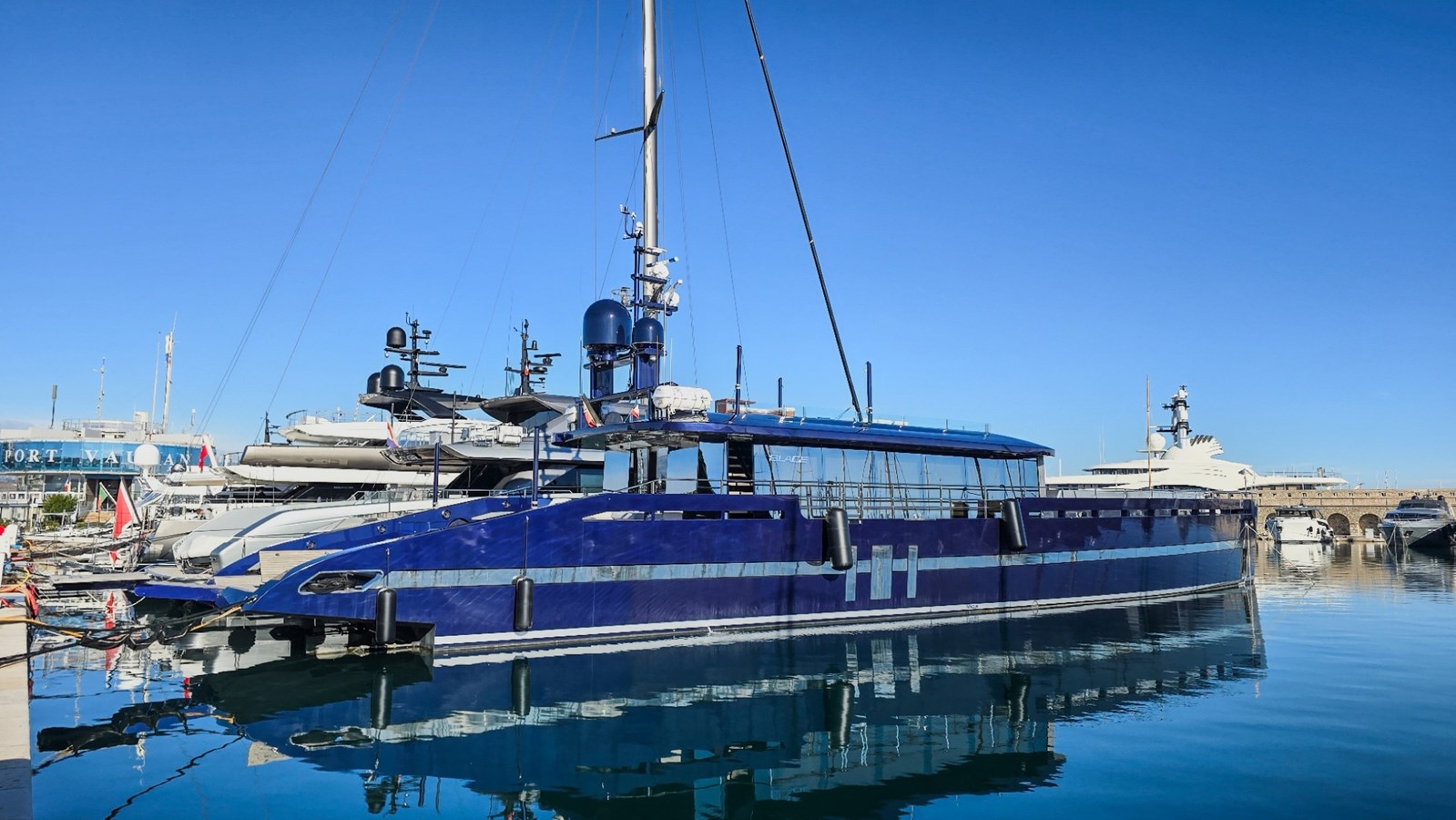 Mmgi Shipyard Motor Yacht BLADE II For Sale