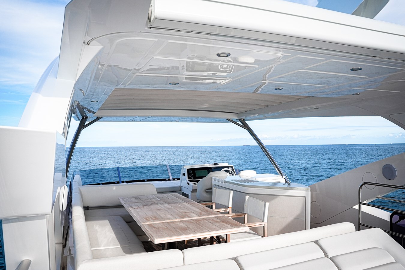 Sunseeker Motor Yacht SOLAIRE For Sale