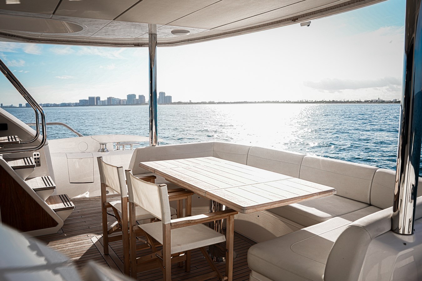 Sunseeker Motor Yacht SOLAIRE For Sale