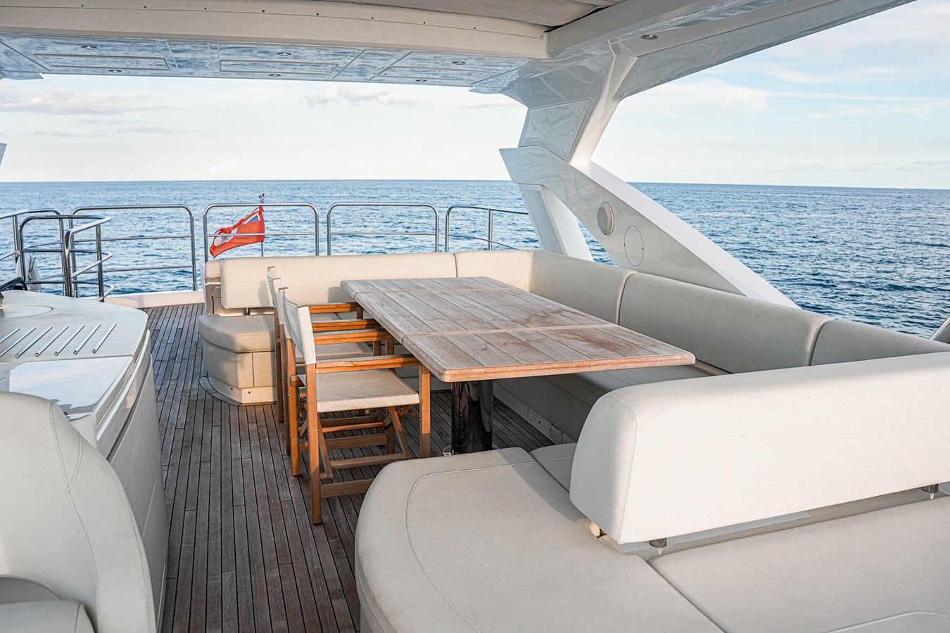 Sunseeker Motor Yacht SOLAIRE For Sale