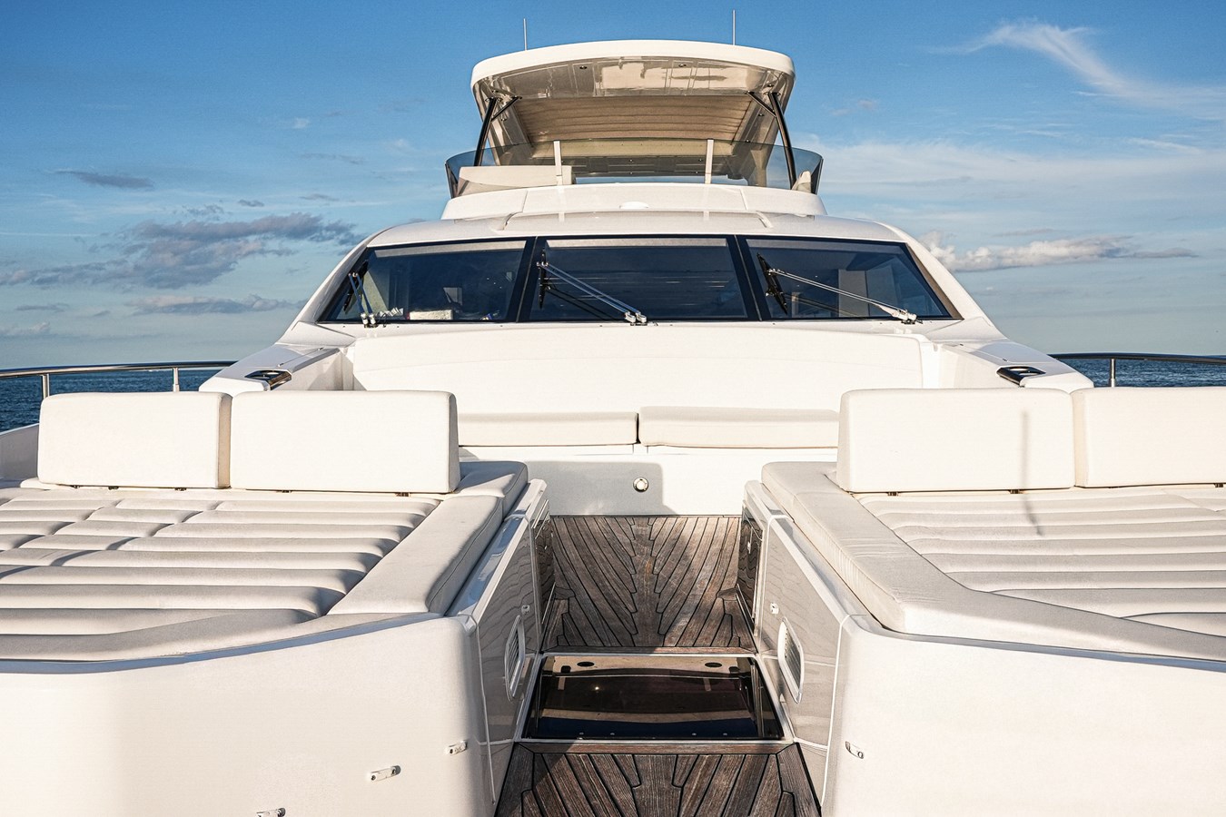 Sunseeker Motor Yacht SOLAIRE For Sale