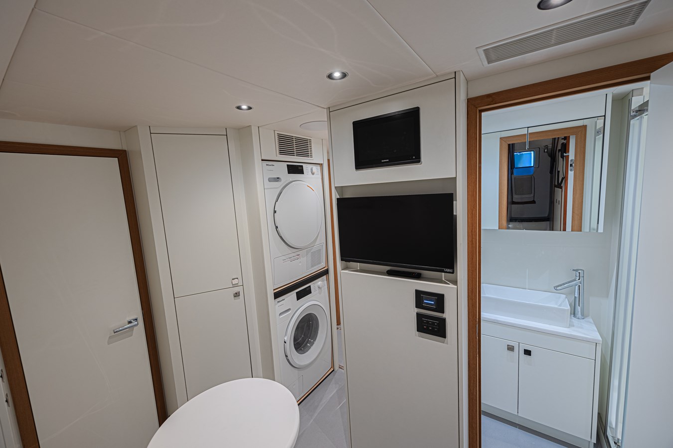 Sunseeker Motor Yacht HIDEOUT For Sale