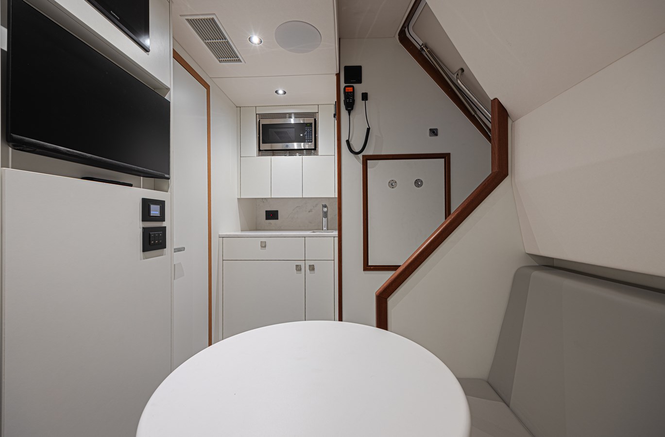 Sunseeker Motor Yacht HIDEOUT For Sale