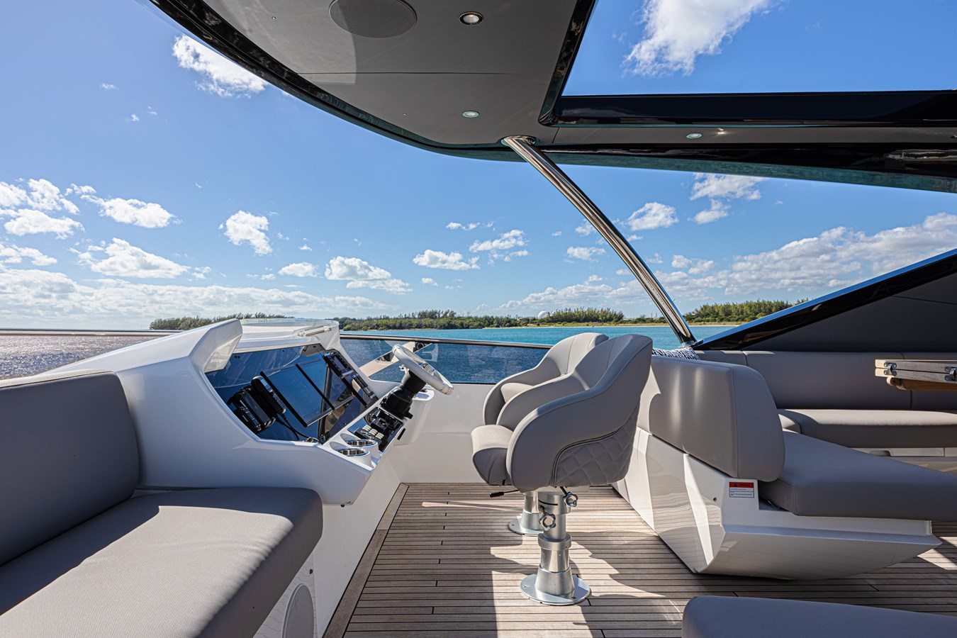 Sunseeker Motor Yacht HIDEOUT For Sale