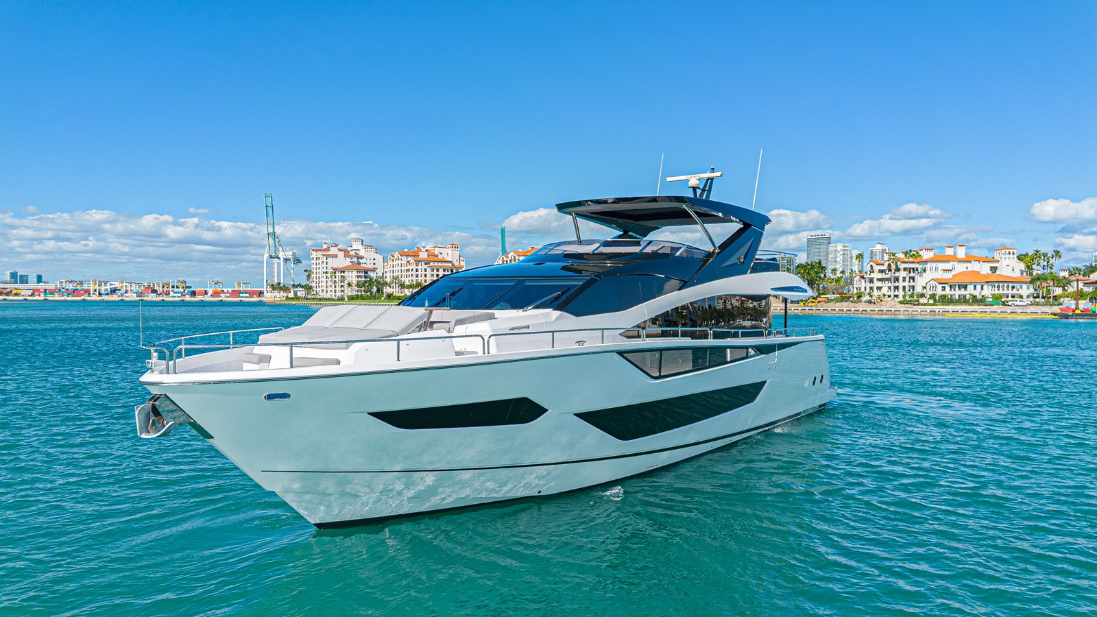 Sunseeker Motor Yacht HIDEOUT For Sale