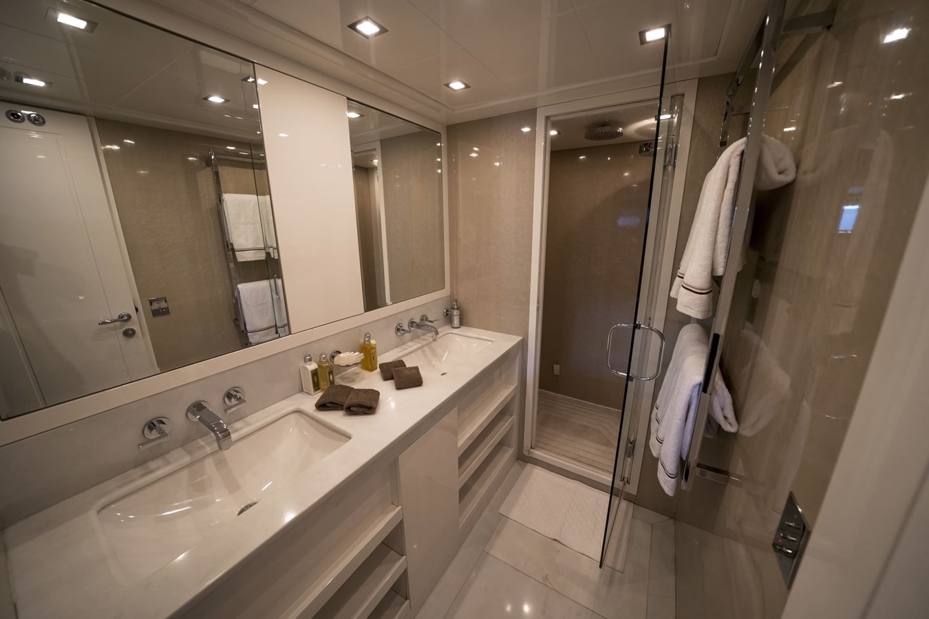 Mangusta Motor Yacht MANU For Sale