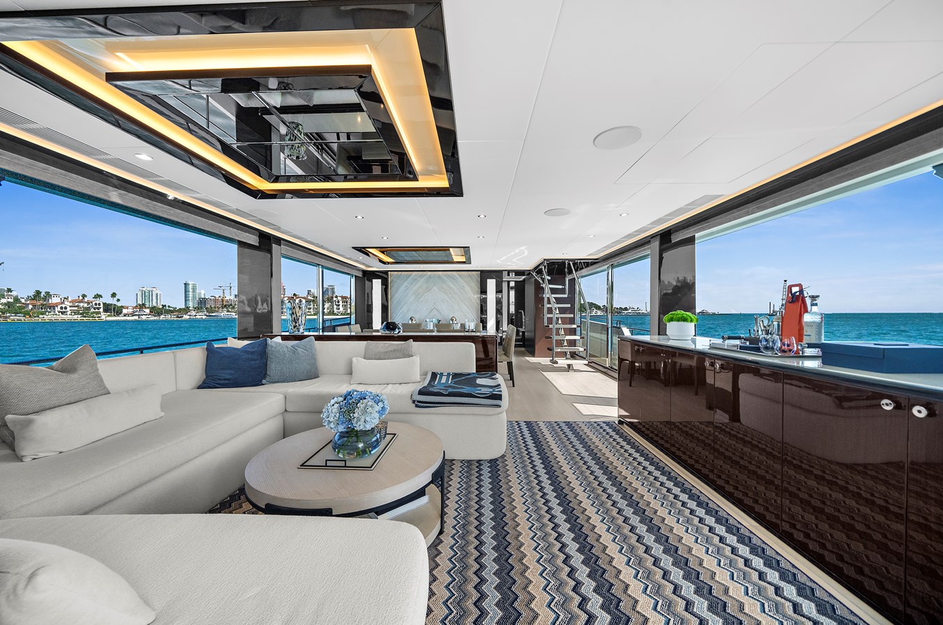 Ocean Alexander Motor Yacht LA-LA-LA For Sale