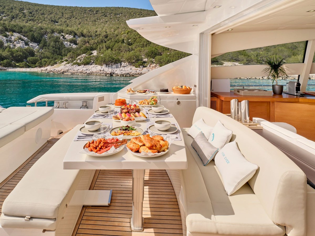 Pershing Sport Yacht FOR EVER For Sale