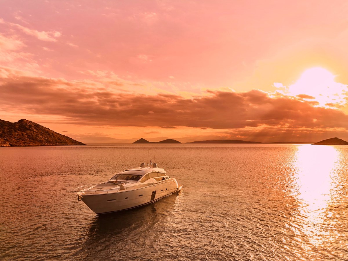 Pershing Sport Yacht FOR EVER For Sale
