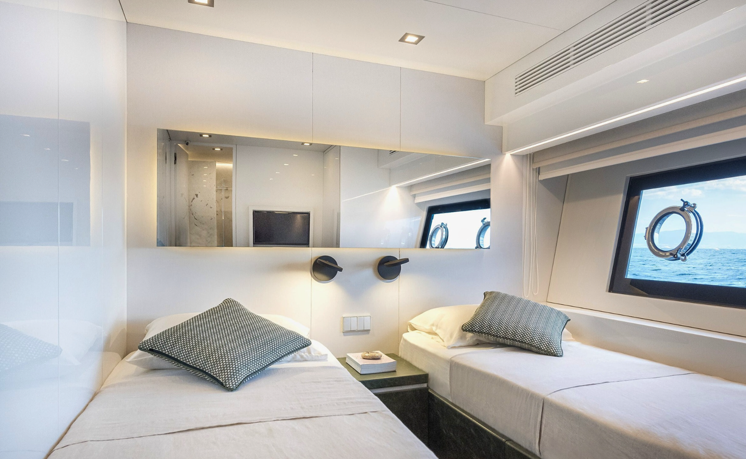Ses Yachts Motor Boat Atlass For Sale