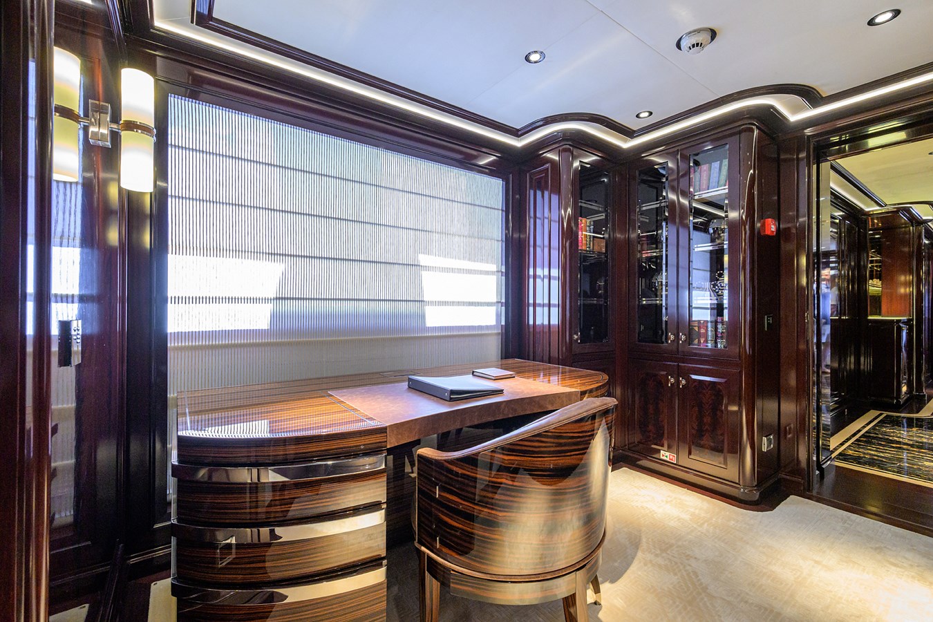 Feadship Motor Yacht ROCK IT For Sale