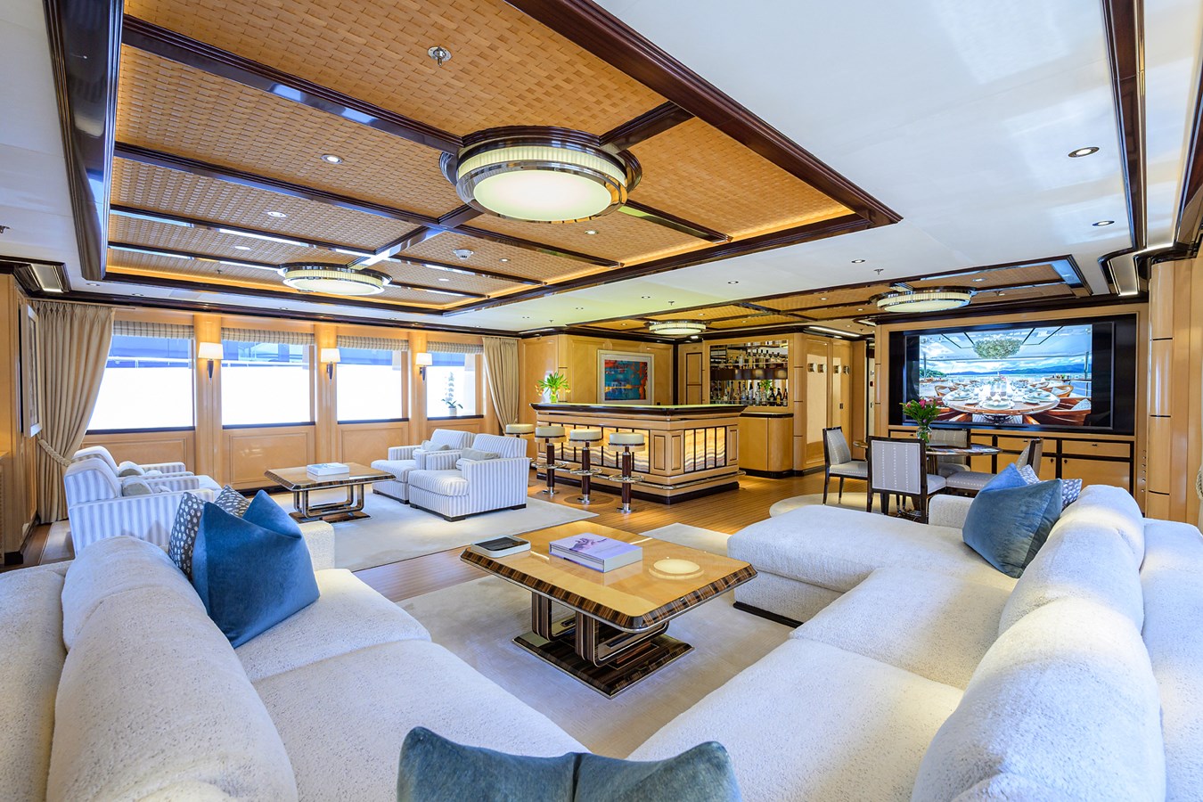 Feadship Motor Yacht ROCK IT For Sale