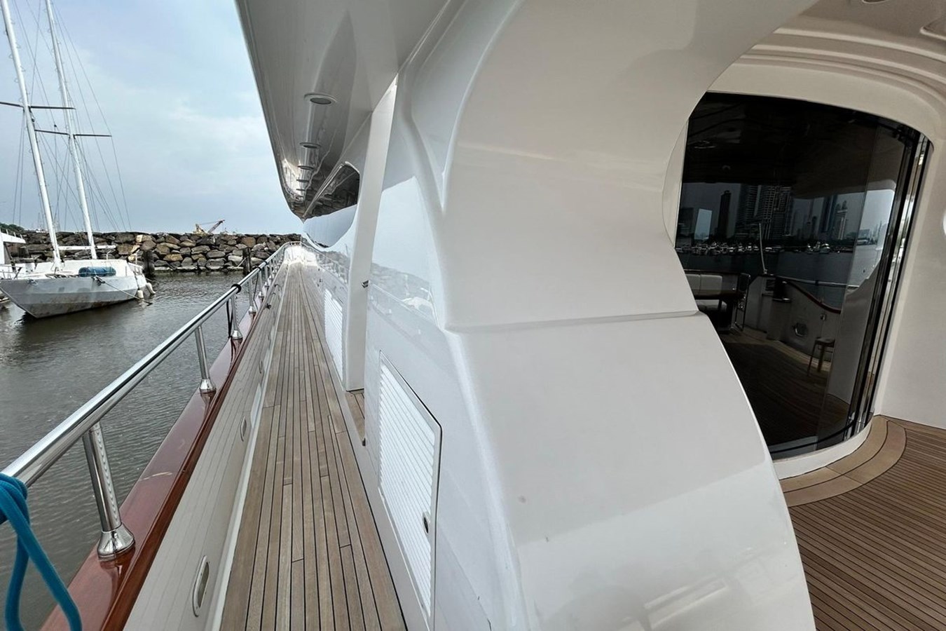 Versilcraft Motor Yacht Sunshine For Sale