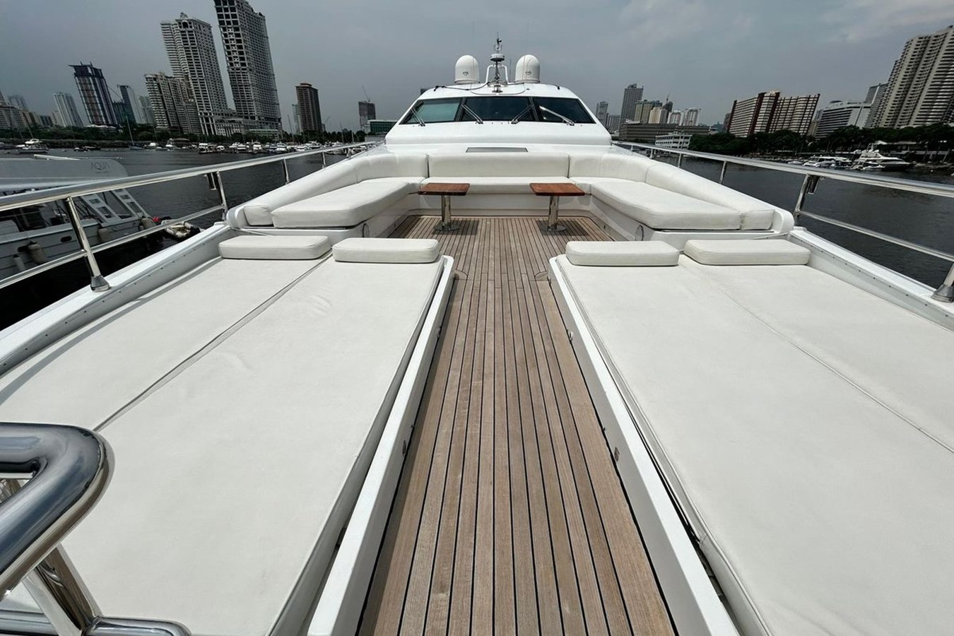 Versilcraft Motor Yacht Sunshine For Sale