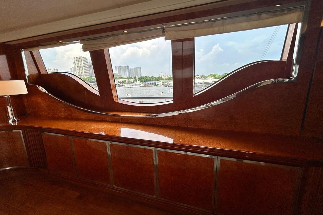 Versilcraft Motor Yacht Sunshine For Sale