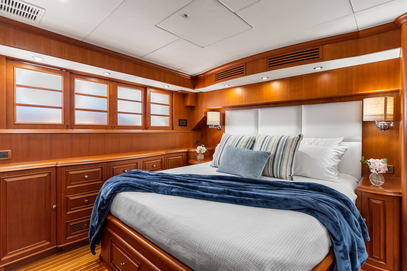 Grand Banks Marine Motor Boat Encore For Sale