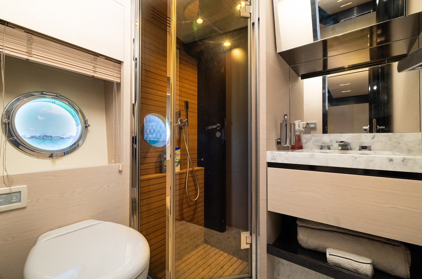 Azimut Yachts Motor Yacht SABI For Sale