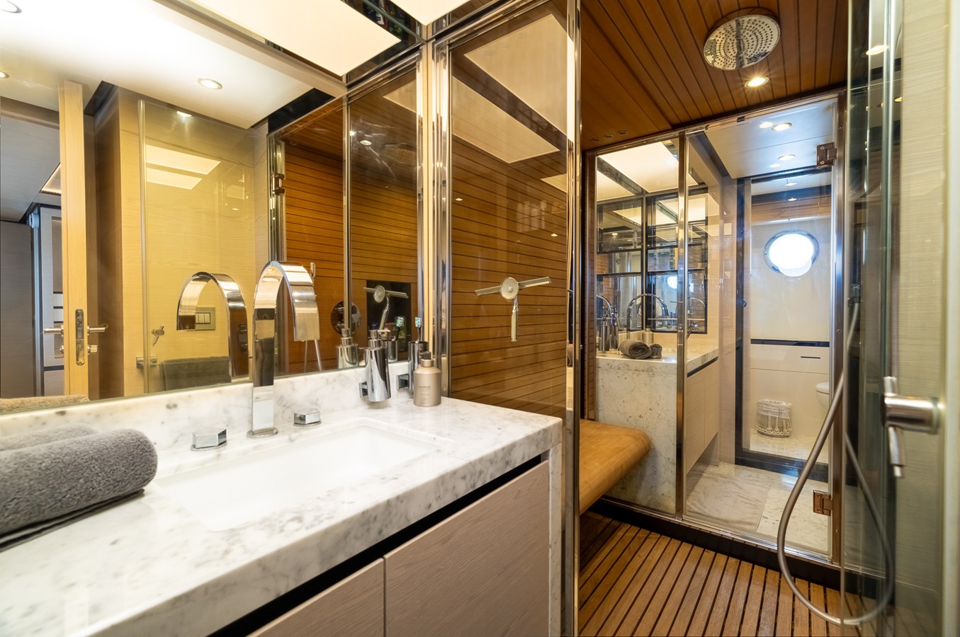 Azimut Yachts Motor Yacht SABI For Sale