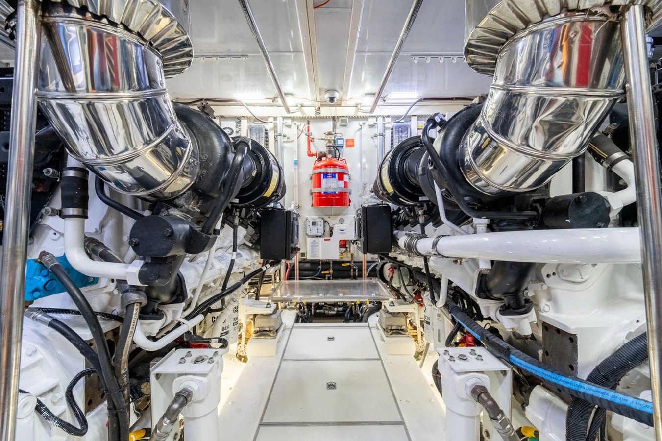 Horizon Yachts Motor Yacht ISLAND SOUL For Sale