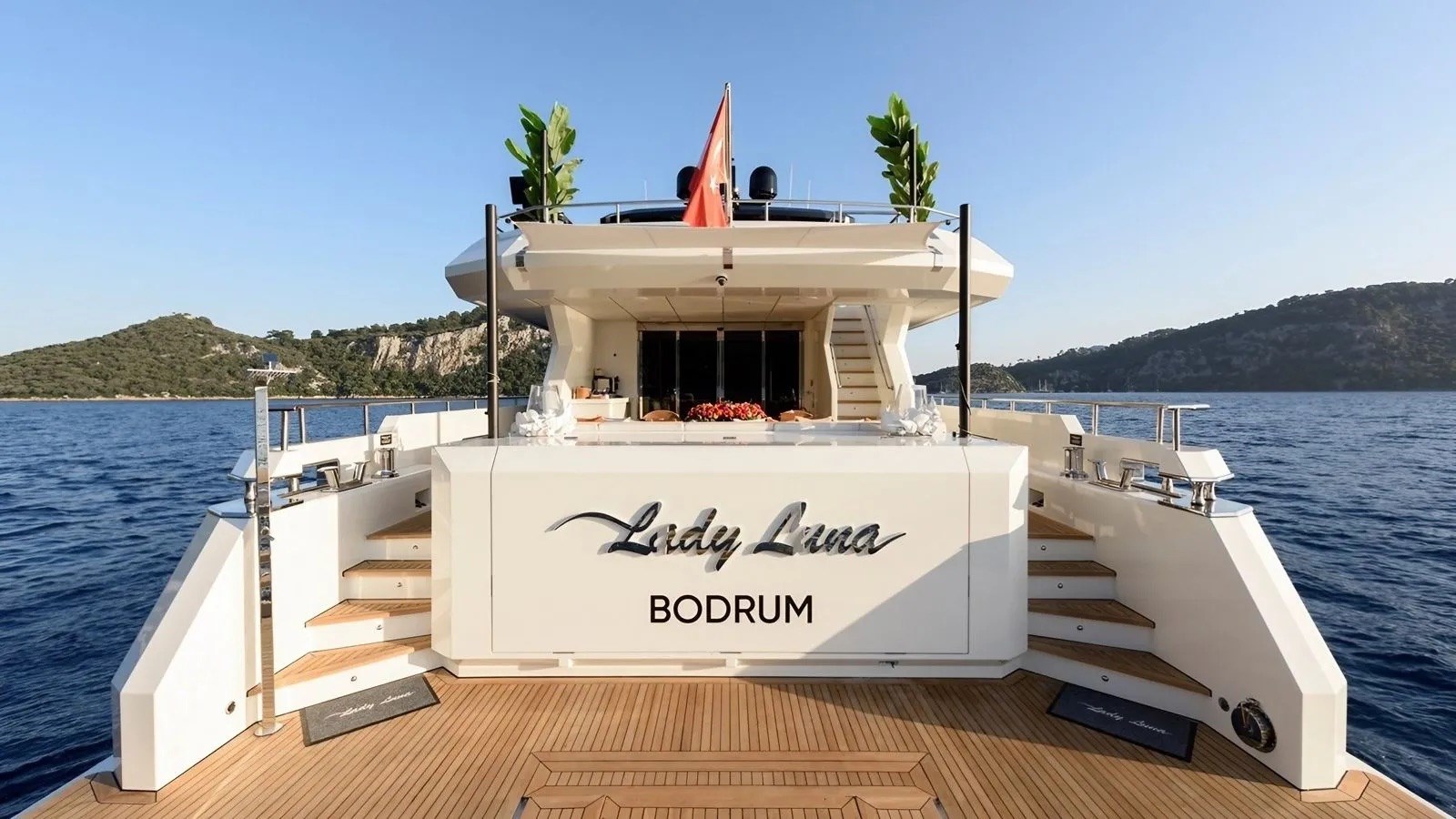 Marti Yachts Motor Boat LADY LUNA For Sale