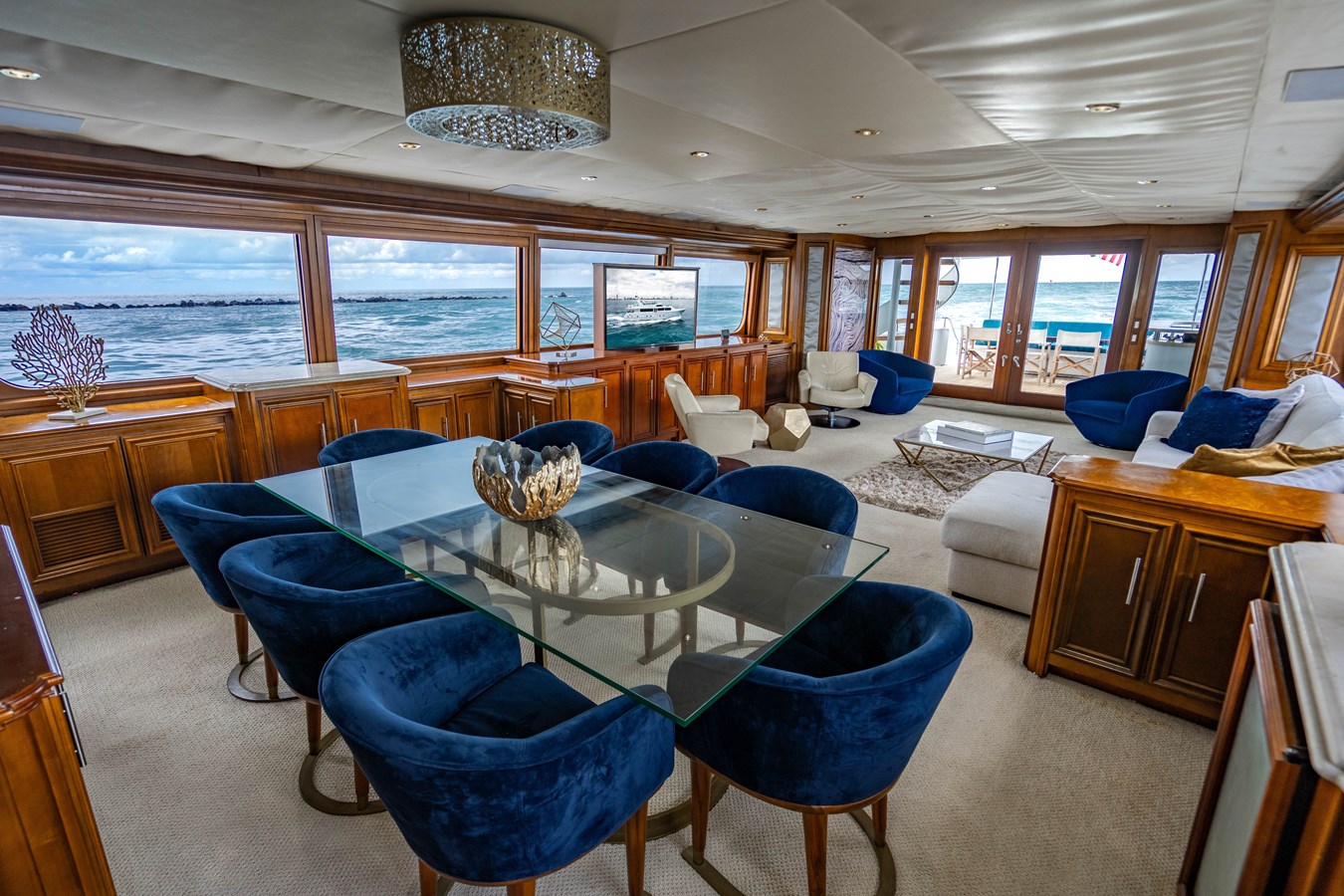 Broward Motor Yacht IRON LADY For Sale
