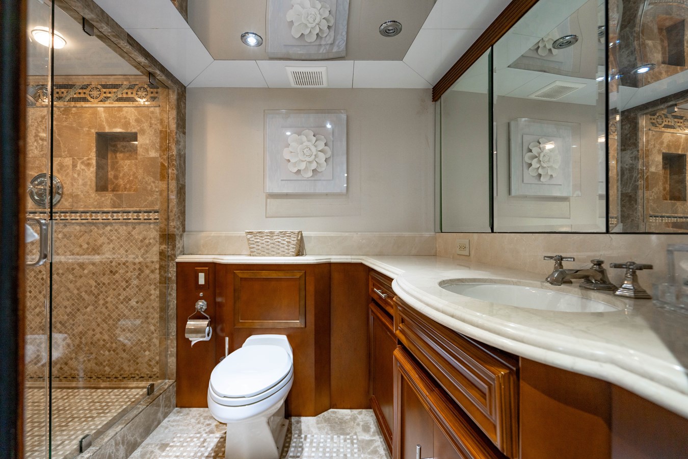 Broward Motor Yacht IRON LADY For Sale