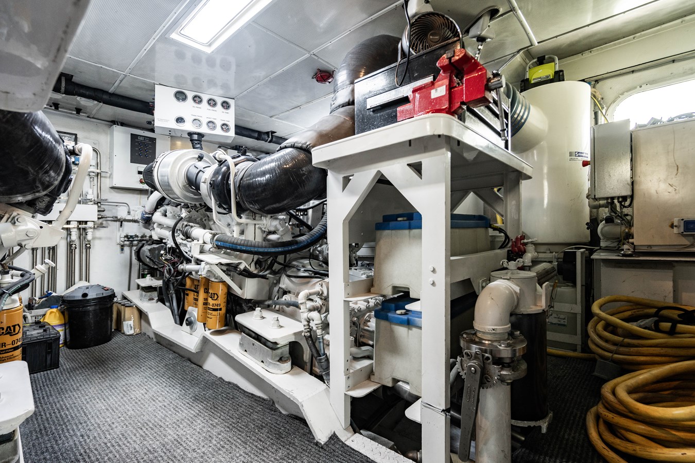 Broward Motor Yacht IRON LADY For Sale
