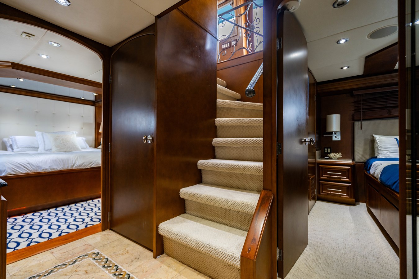 Broward Motor Yacht IRON LADY For Sale