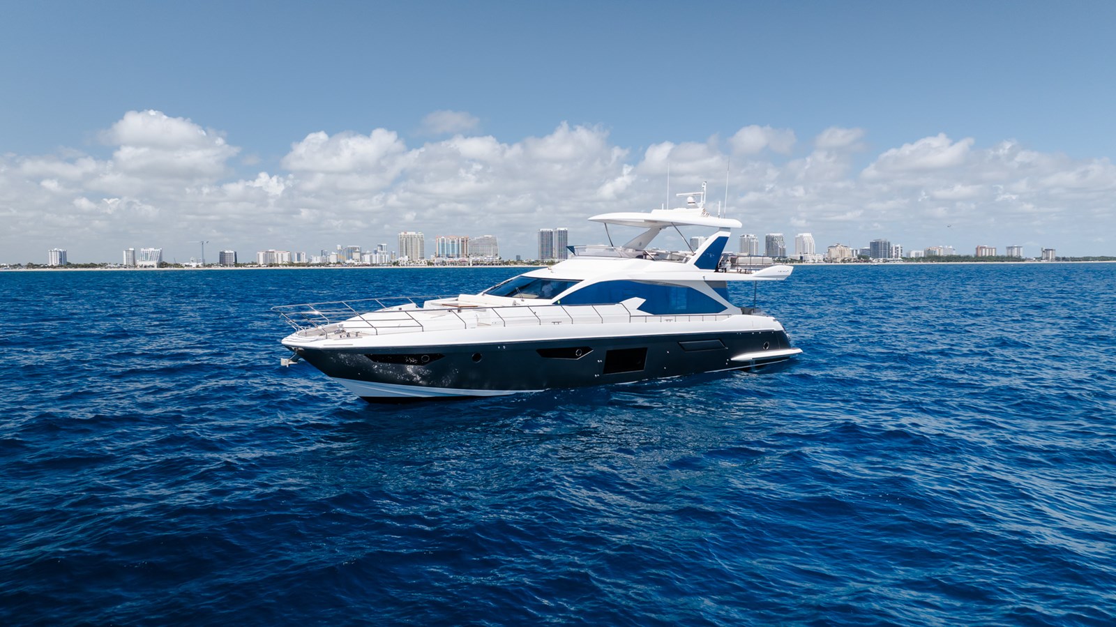 Azimut Yachts Motor Yacht CLASS DISMISSED For Sale