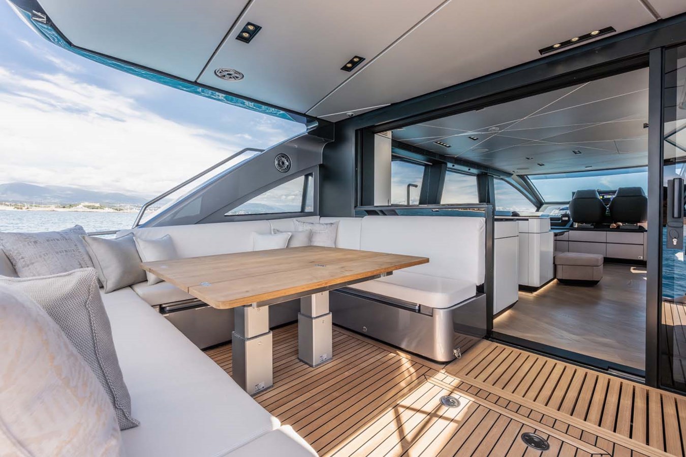 Pershing Motor Yacht REEMA For Sale