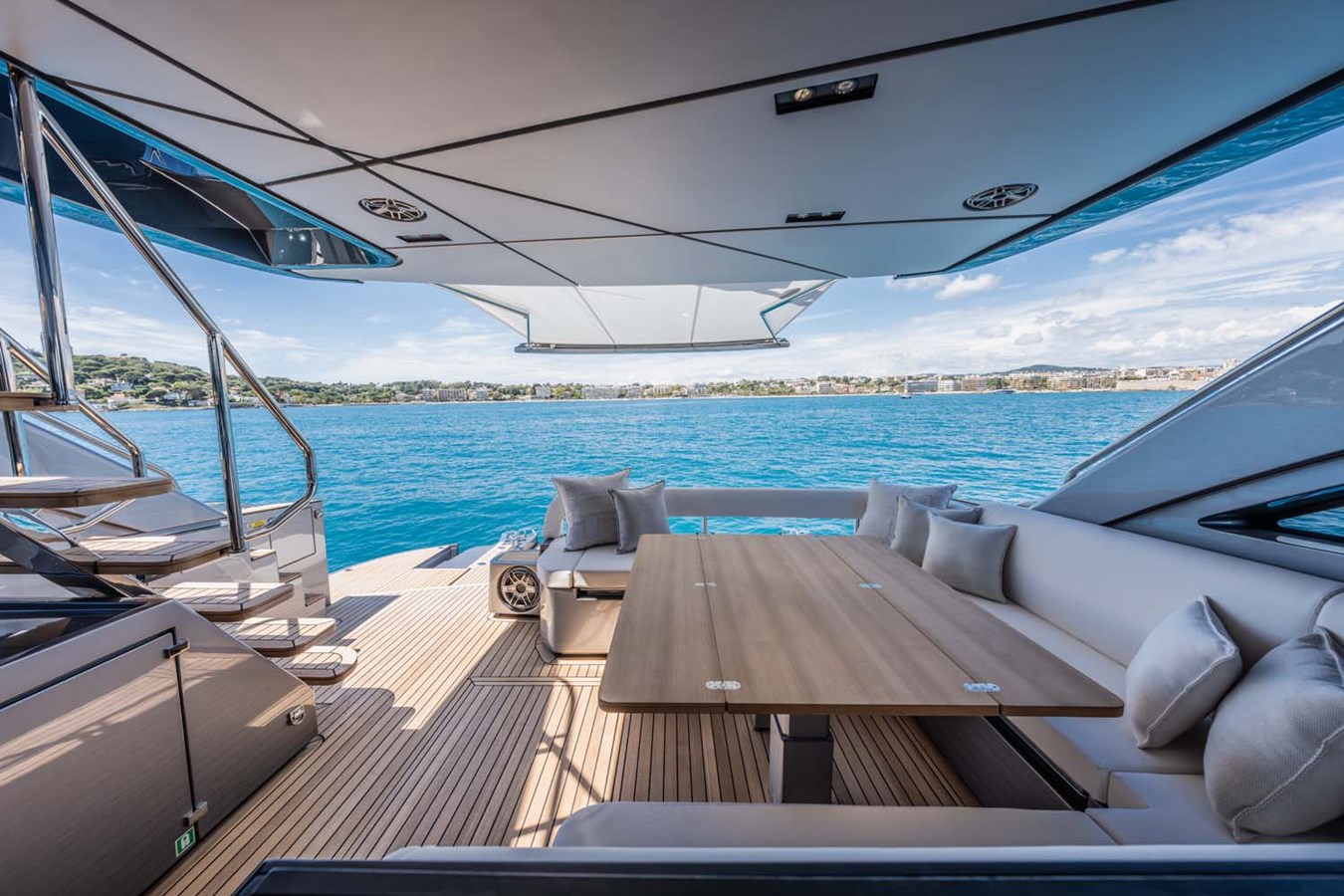 Pershing Motor Yacht REEMA For Sale