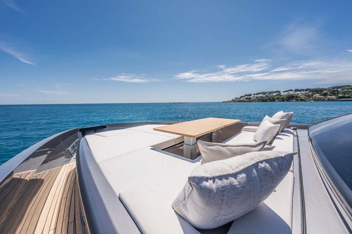 Pershing Motor Yacht REEMA For Sale