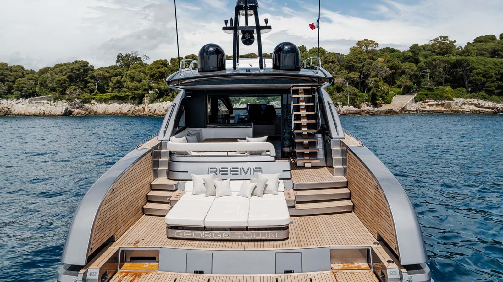 Pershing Motor Yacht REEMA For Sale