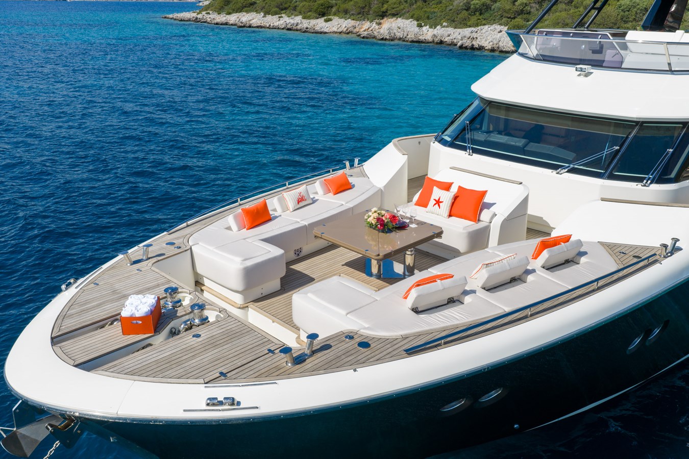 Monte Carlo Yachts Motor Yacht BELLA LUNA For Sale