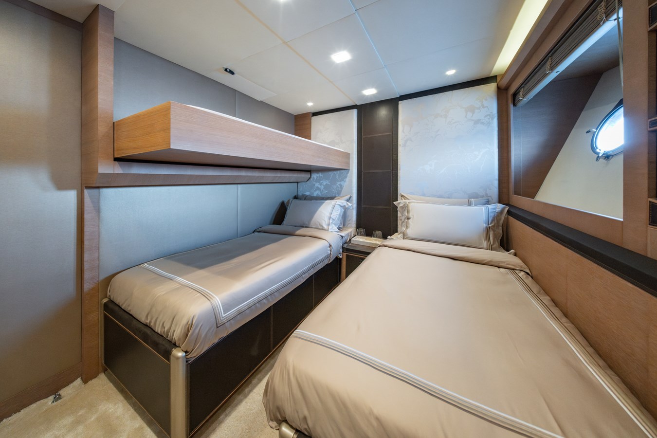 Monte Carlo Yachts Motor Yacht BELLA LUNA For Sale