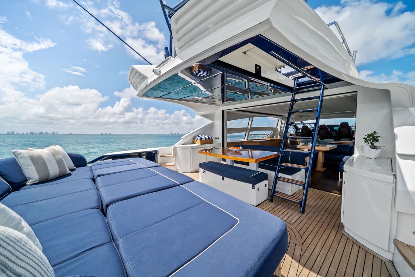 Pershing Motor Yacht DOROTHY ANN For Sale