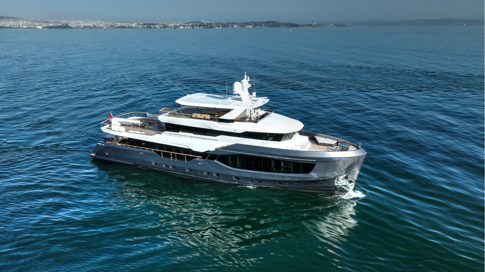 Numarine Motor Yacht ONE ZERO For Sale