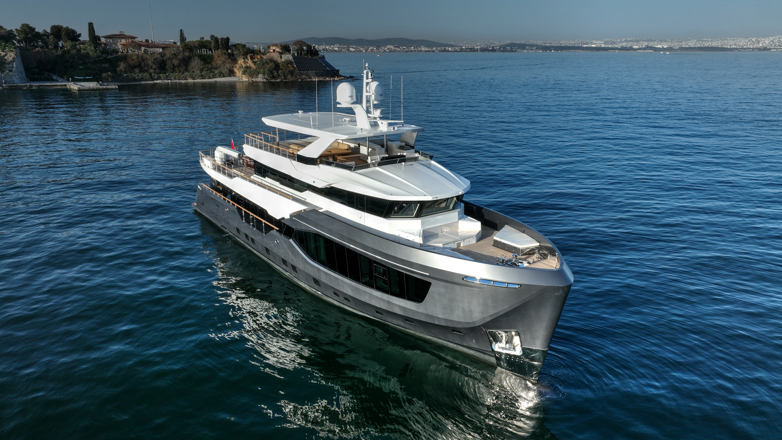 Numarine Motor Yacht ONE ZERO For Sale