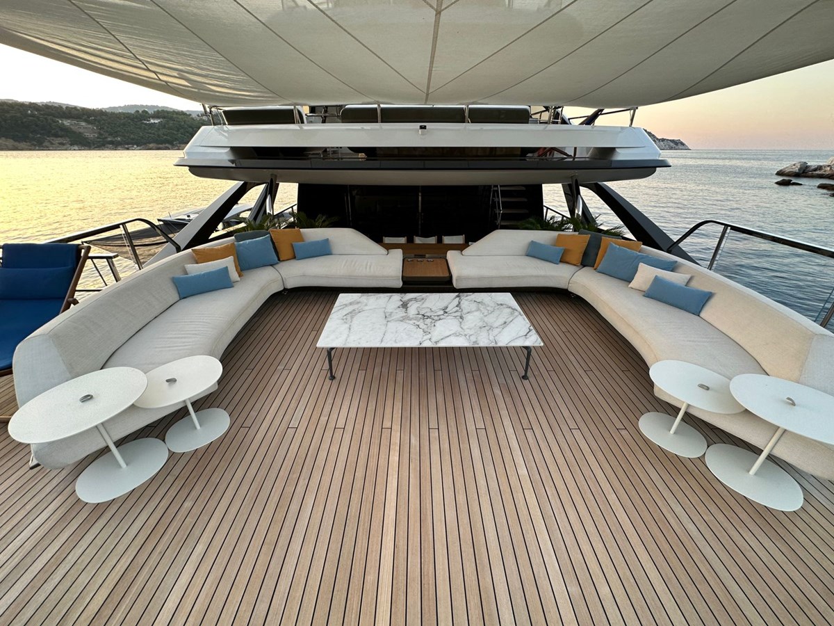 Azimut Yachts Motor Yacht SHABBY For Sale