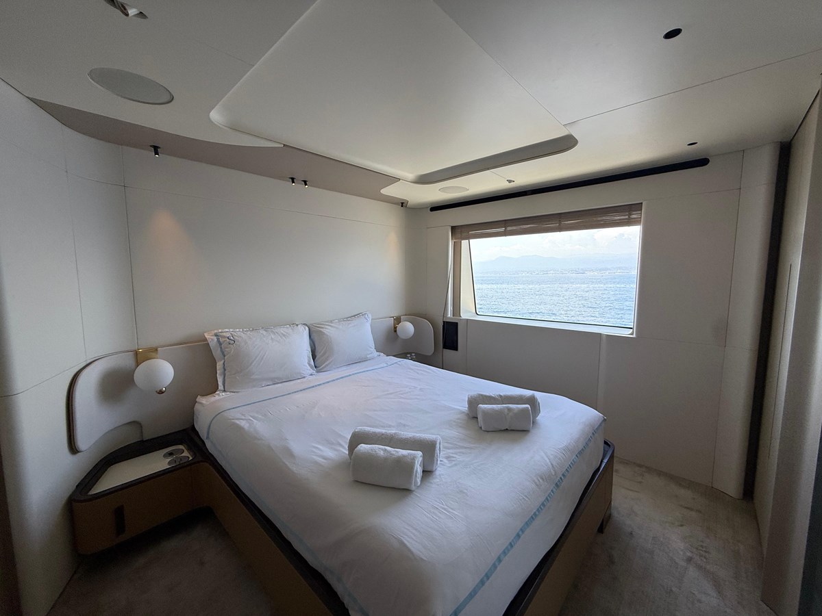 Azimut Yachts Motor Yacht SHABBY For Sale