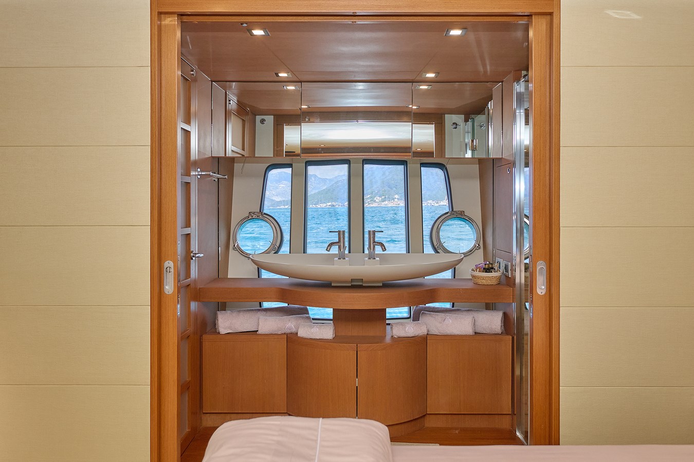 Ferretti Yachts Motor Yacht GANS For Sale